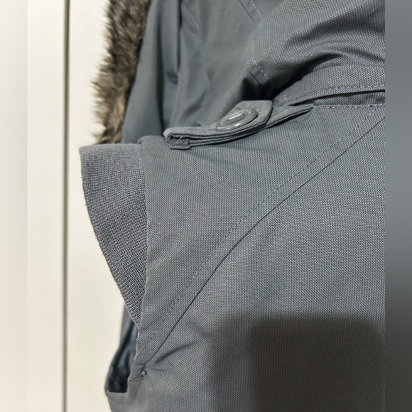 Aritzia Community Vest for winter Size S - Picture 7 of 8